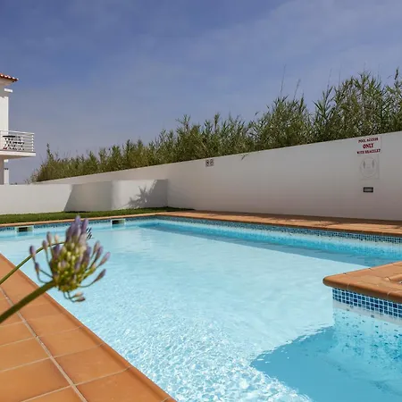 Baleal Oceanviews דירה פרל